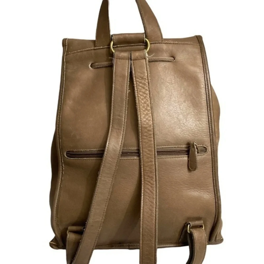 Coach RARE unisex classic backpack 9943 in brown leather putty taupe ? 1995